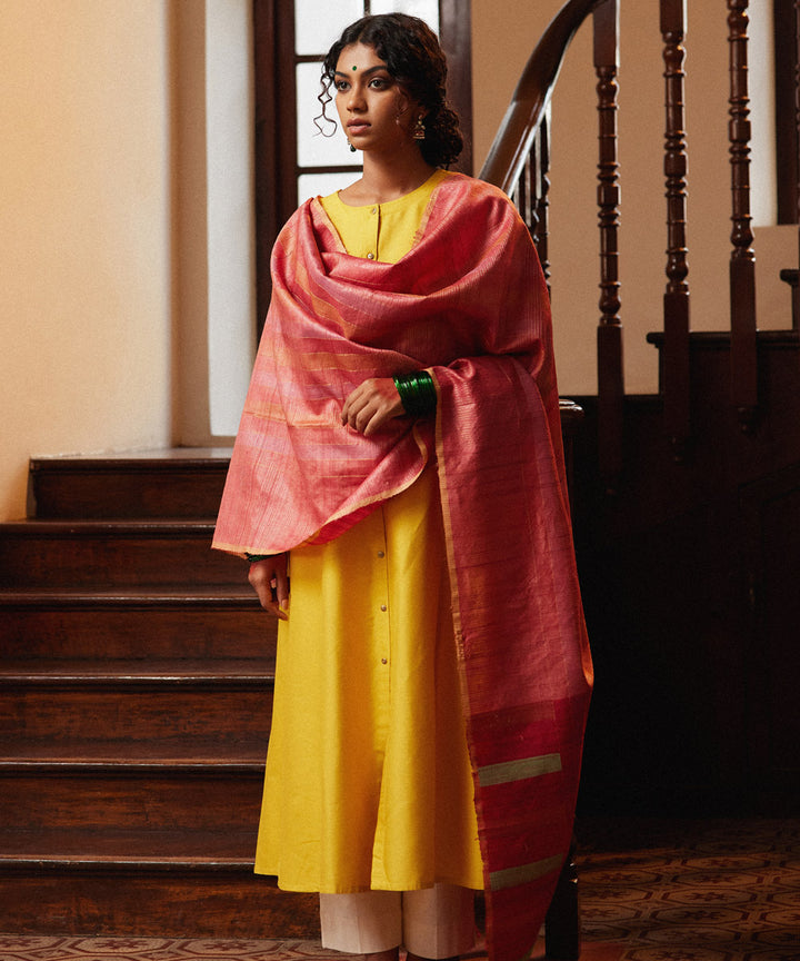 Coral checkered tussar silk handwoven kosa dupatta
