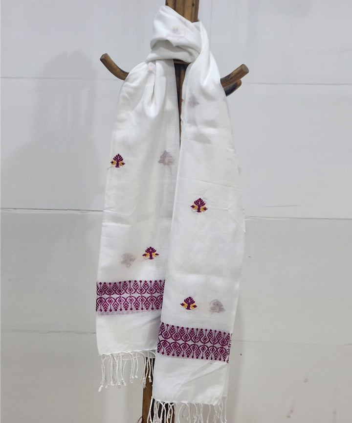 White multicolour handloom cotton assam stole
