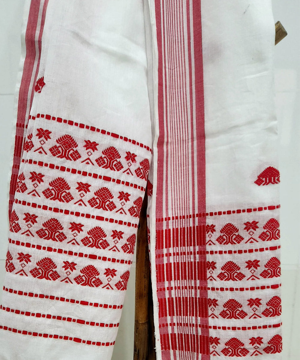 White red assam handloom cotton towel