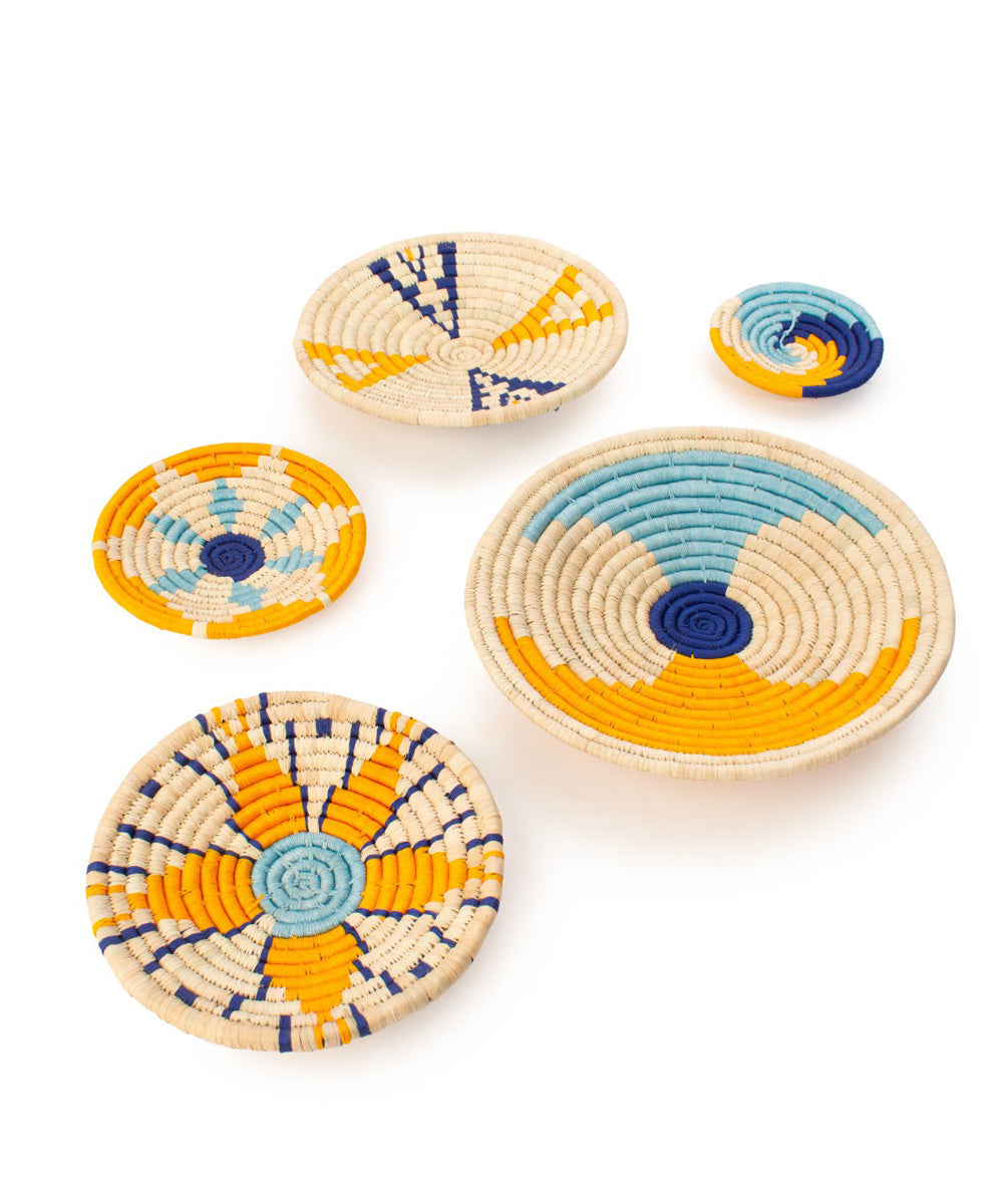 Sabai grass patterned wall hanging set of 5