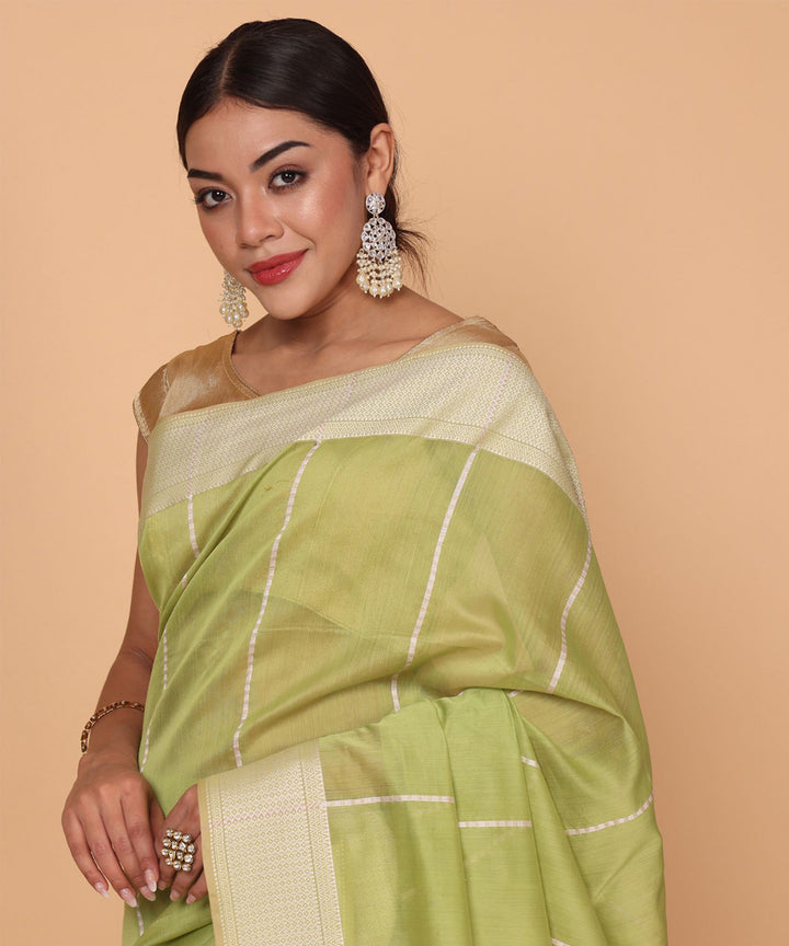 Olive green green cotton silk handloom maheshwari saree