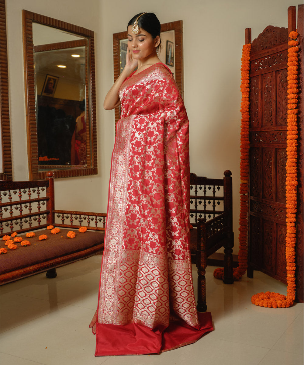 Red banarasi silk handwoven saree