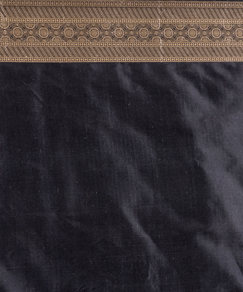 Black jangla silk handwoven banarasi saree