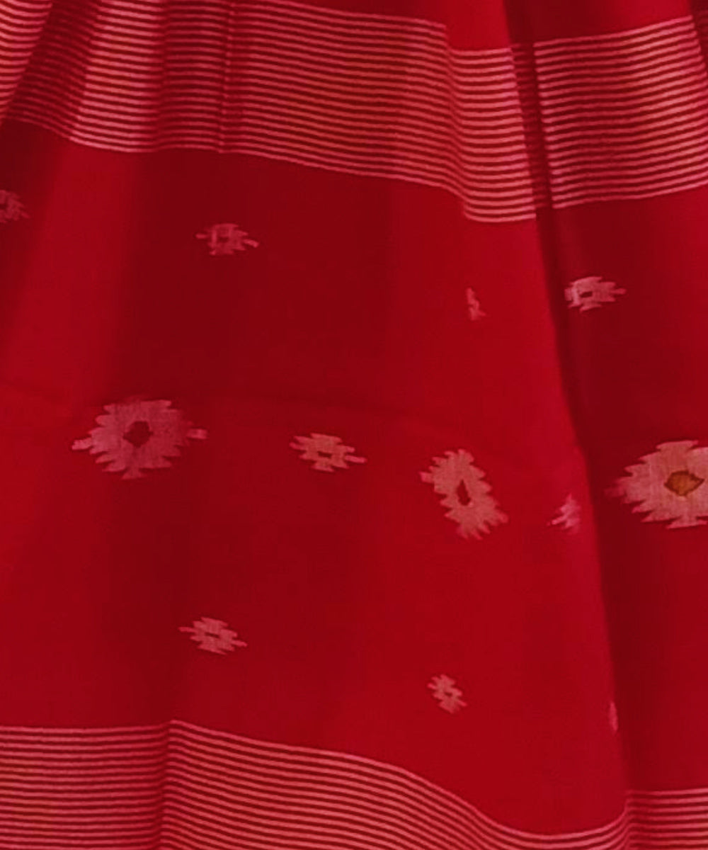 Red handwoven cotton jamdani stole