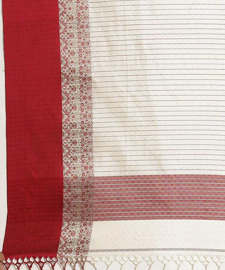 White red silk handwoven shantipuri saree