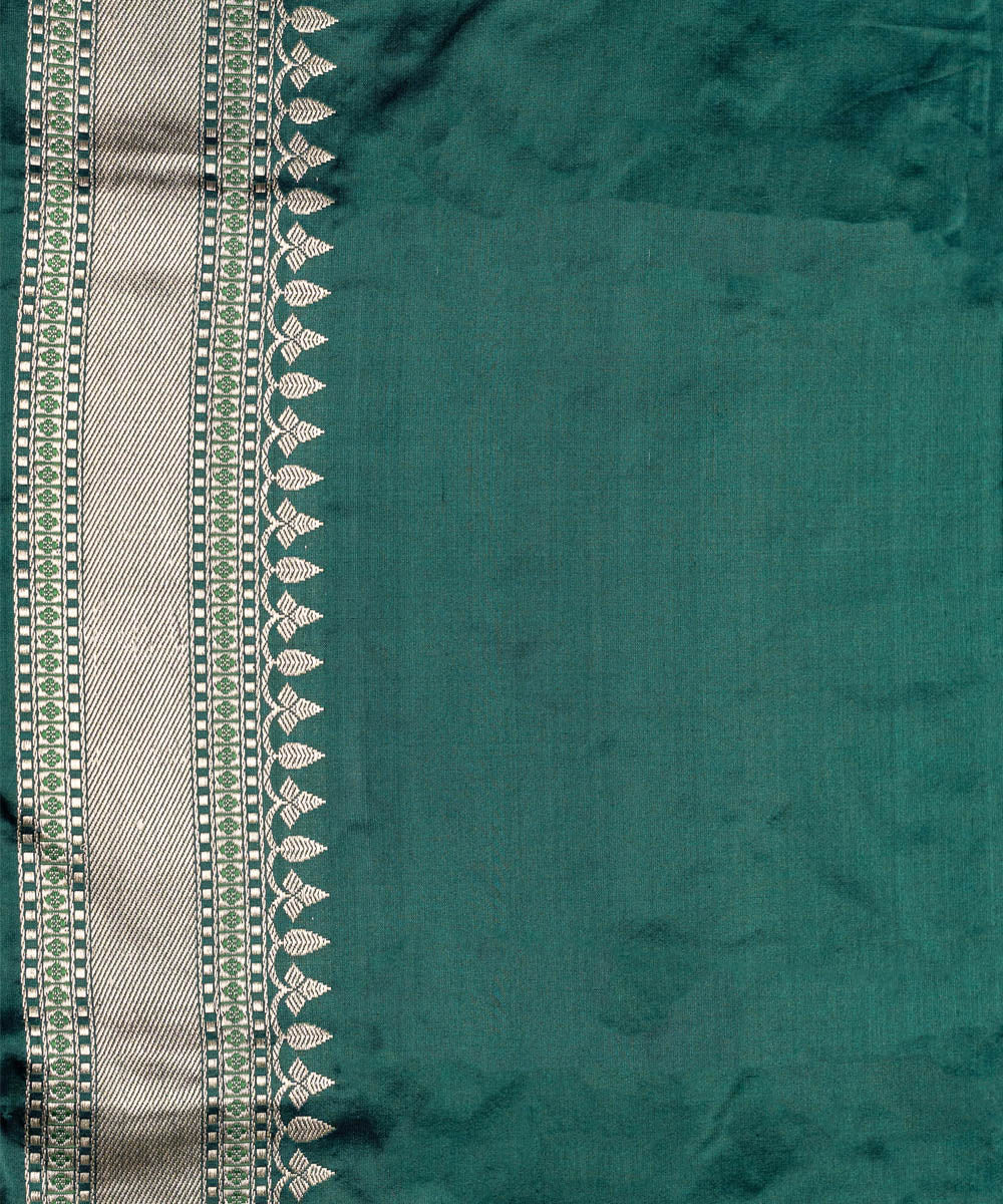 Dark green traditional handwoven banarasi silk saree