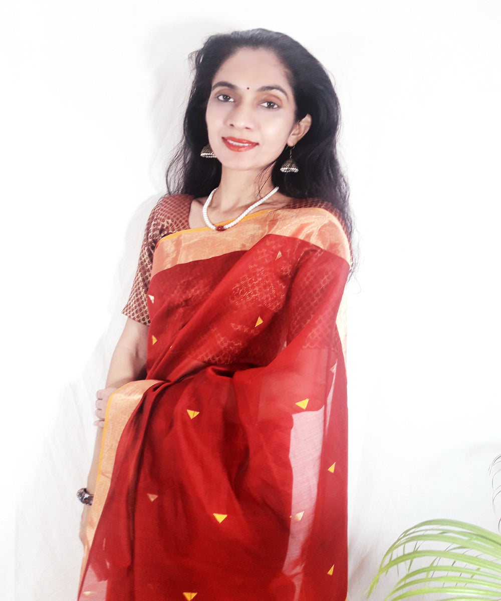 Red handwoven silk maheshwari saree