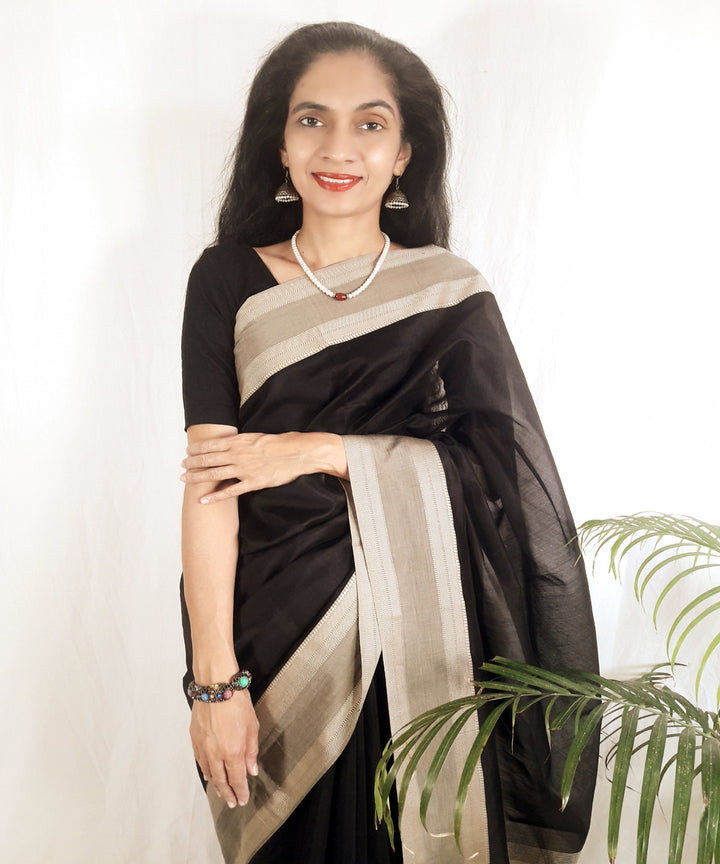 Black handwoven silk maheshwari saree