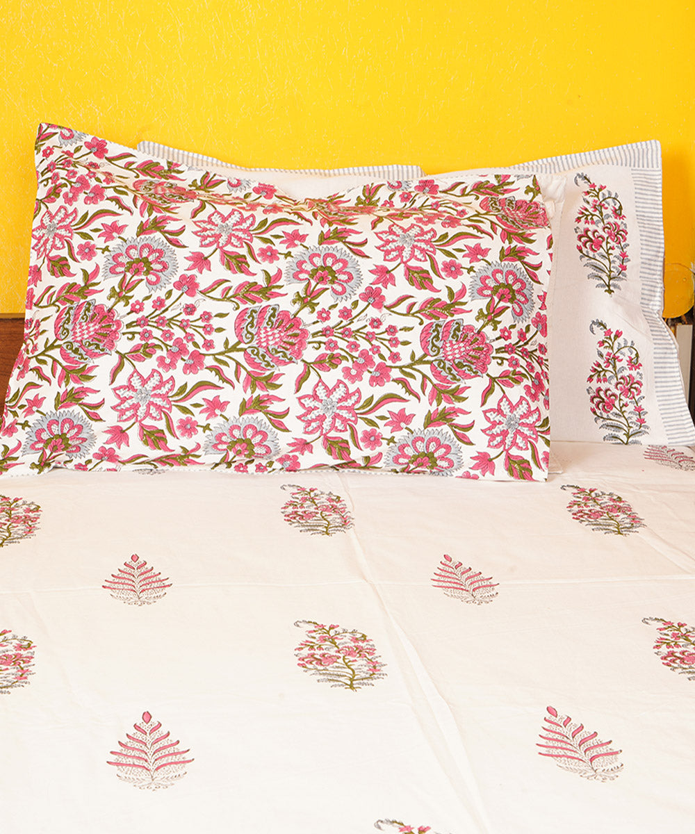 White base cotton hand printed double bedsheet