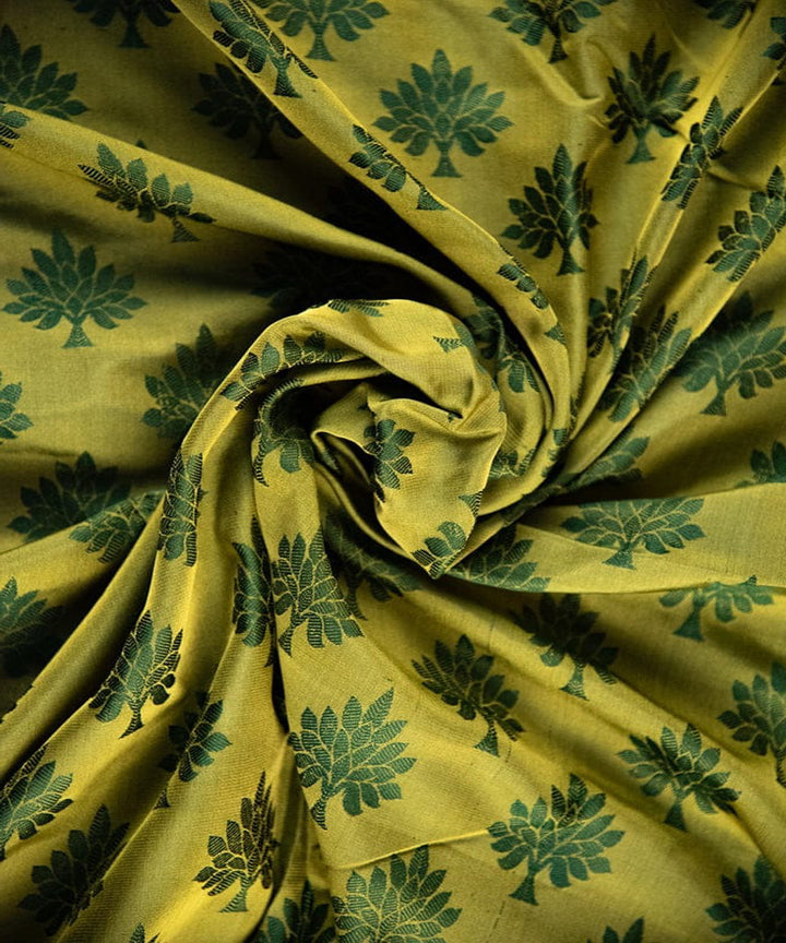 Yellow dark green handloom banarasi silk fabric