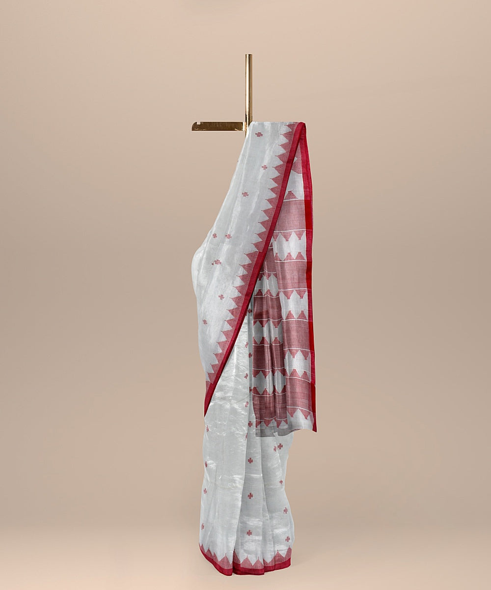 White red handloom cotton bengal saree