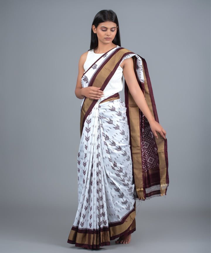 White brown handwoven pochampally ikat saree