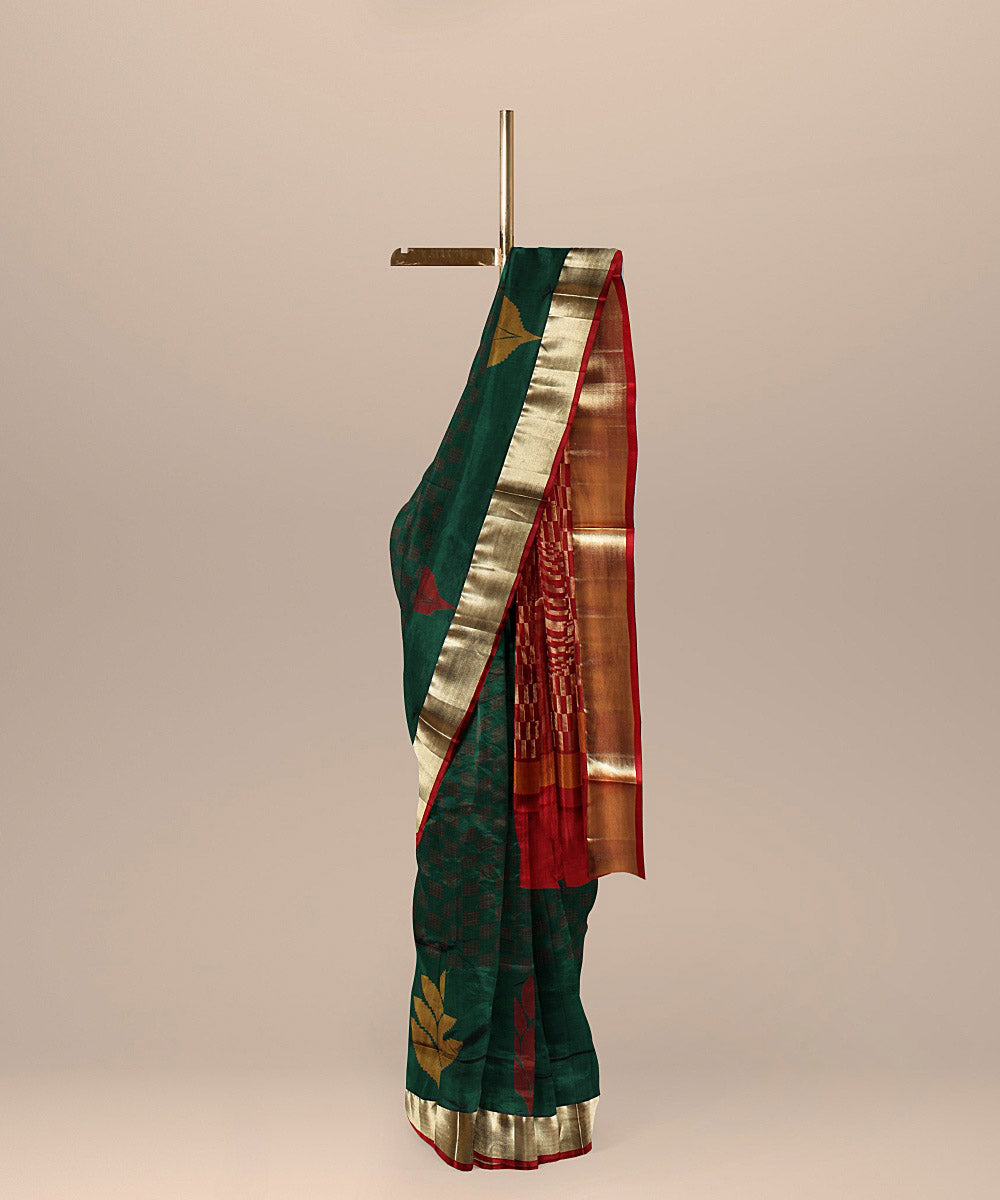 Dark green red pallu silk handloom karnataka saree