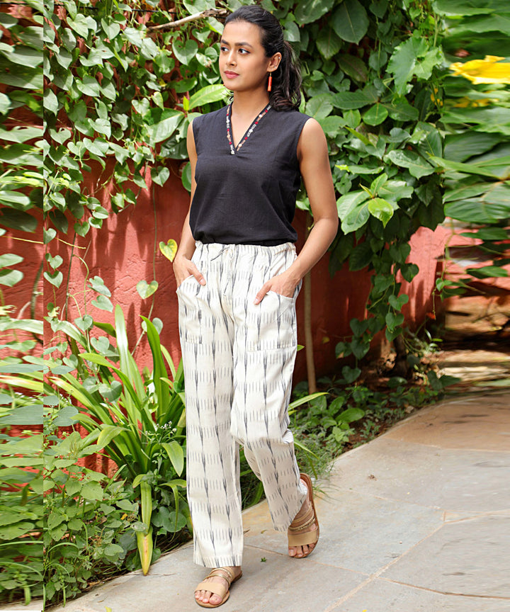 White handcrafted pochampally ikat cotton pants with pocket