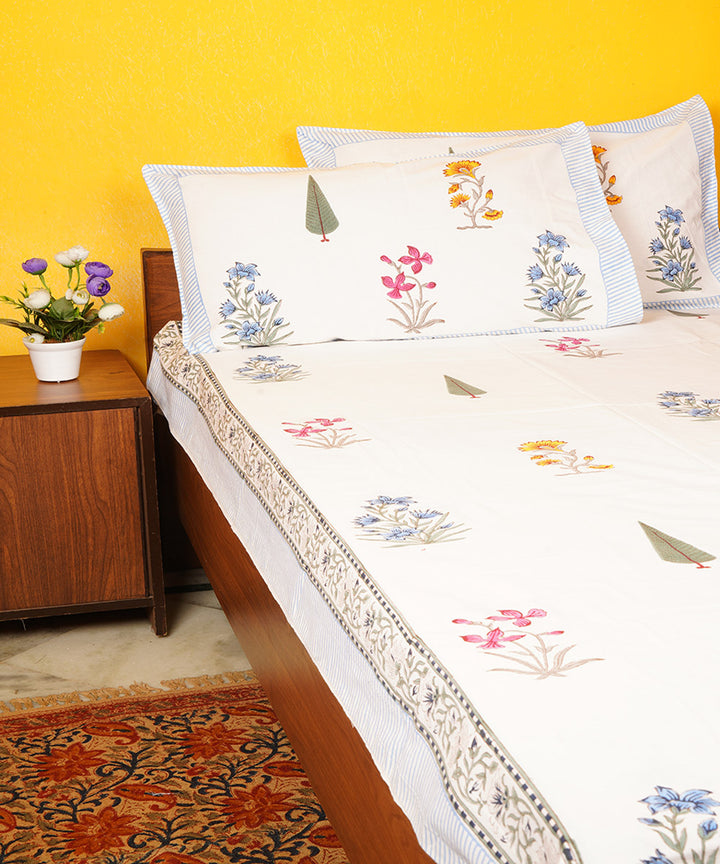 White base cotton hand printed block print double bedsheet