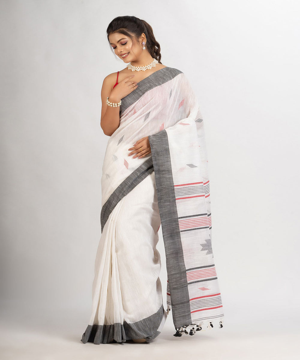 White grey handwoven cotton bengal saree