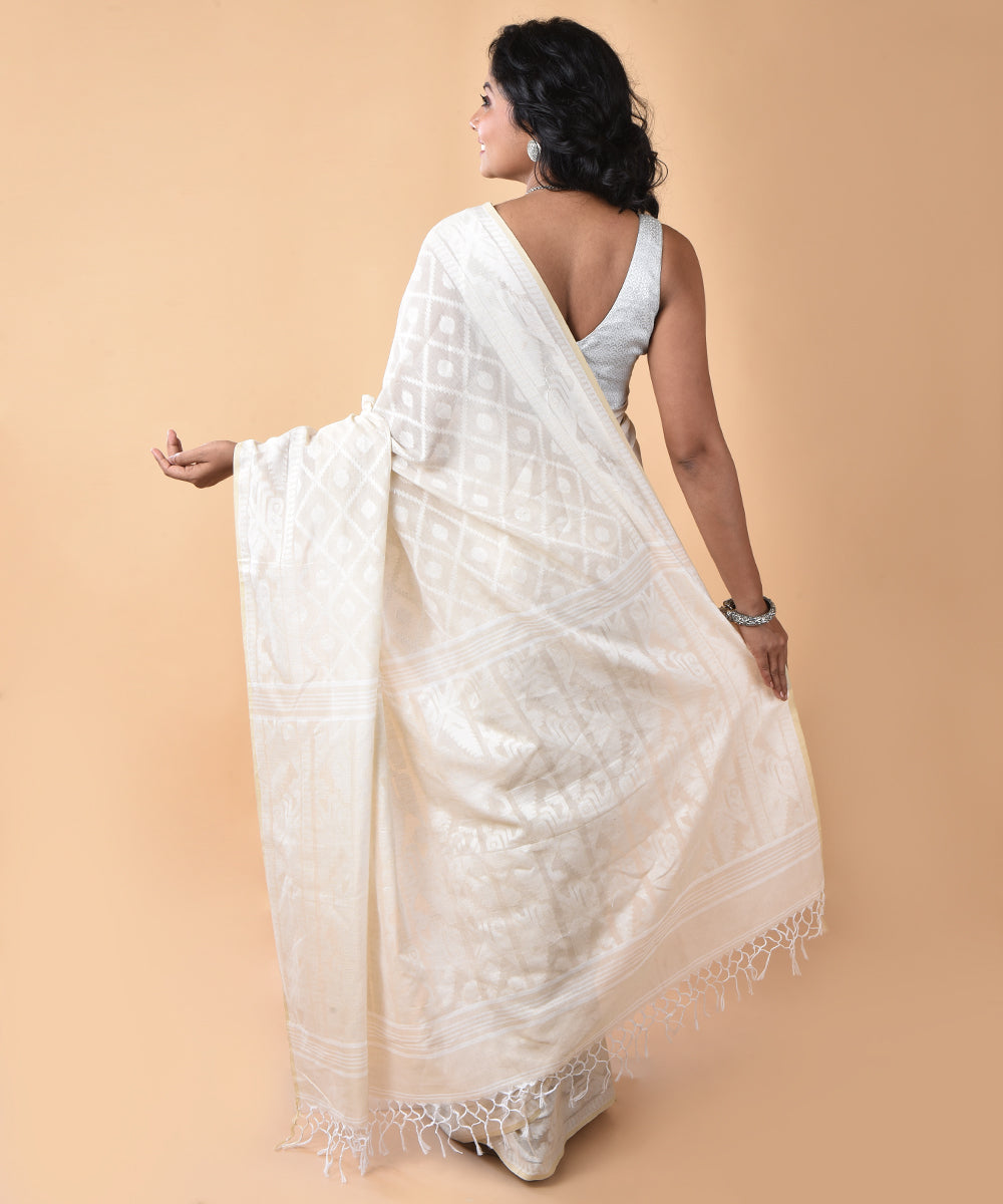 Cream handloom cotton jamdani saree
