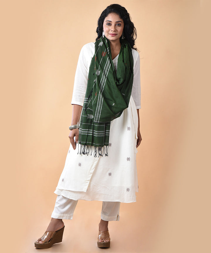 Dark green white handloom cotton jamdani stole