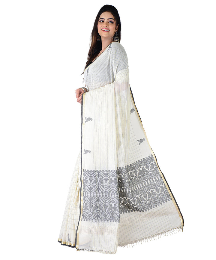White black handloom cotton saree
