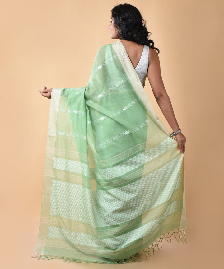 Light green cotton handwoven jamdani saree
