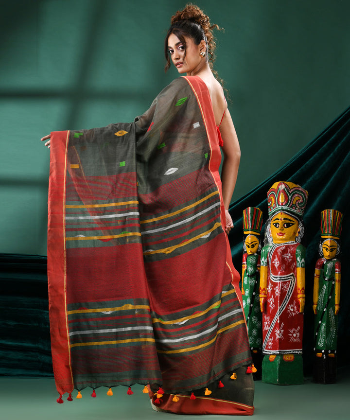 Stealth grey  handloom cotton bengal saree