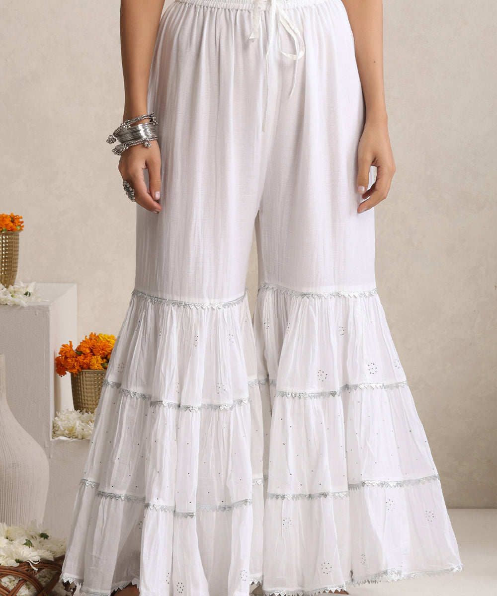 White  Hand Embroidered   Chikankari  Cotton Kurta Set