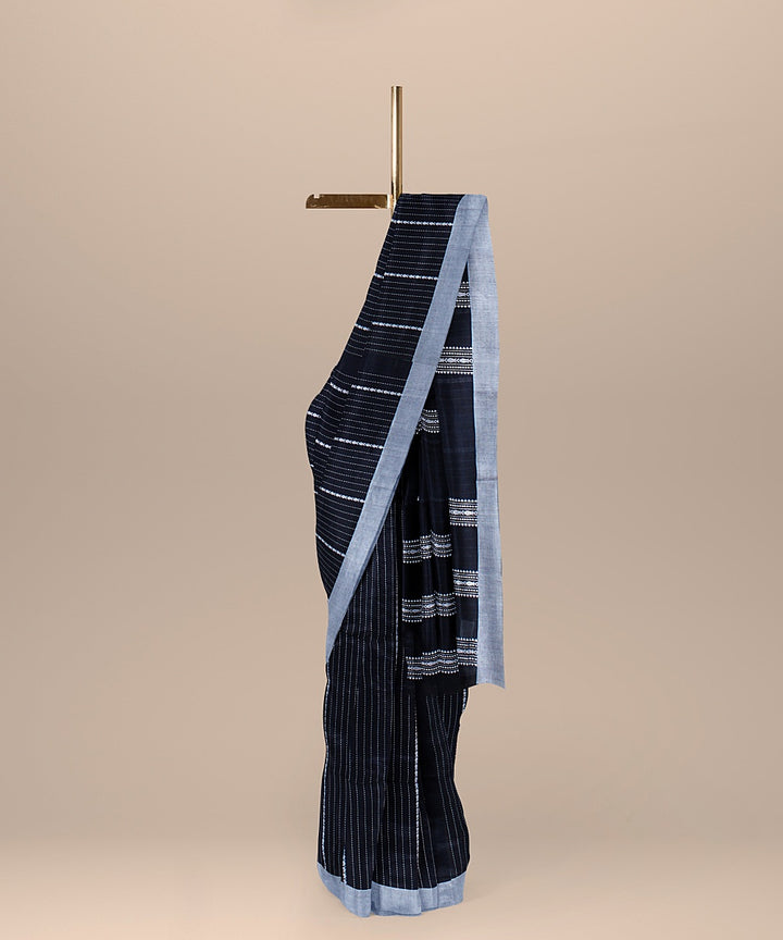 Navy blue offwhite handloom cotton bengal saree