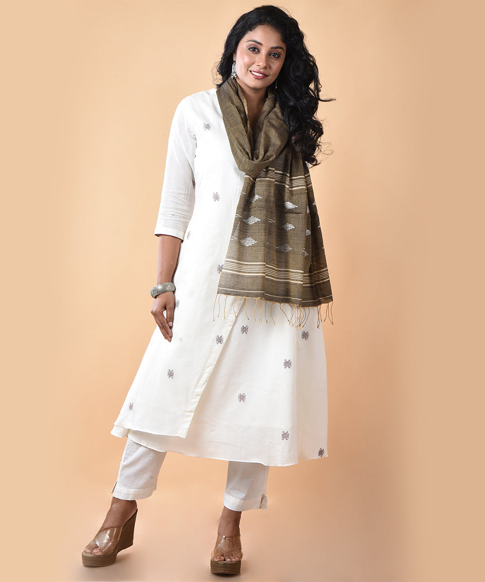 Brown white handloom cotton jamdani stole