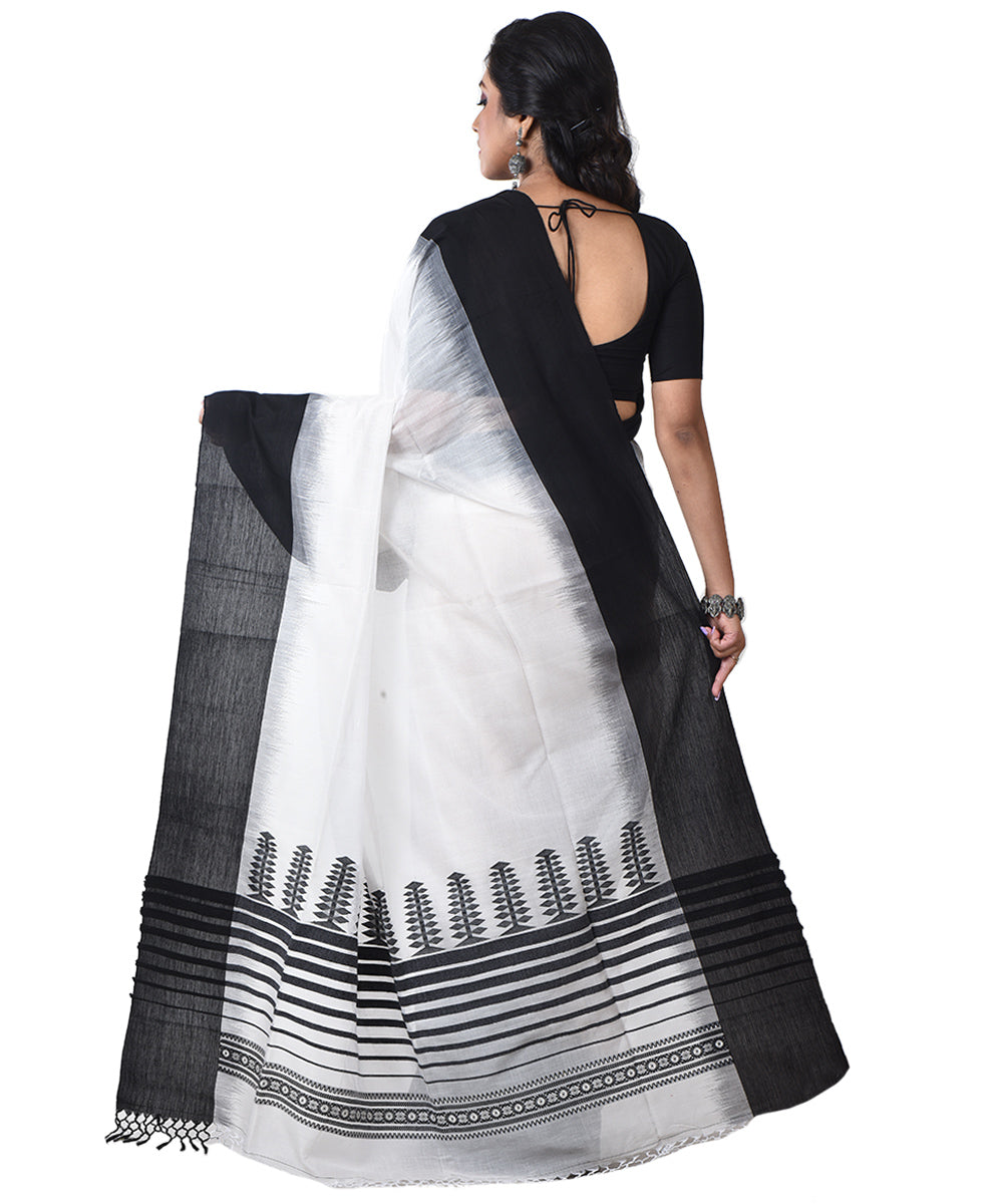 White black handloom cotton shantipuri saree