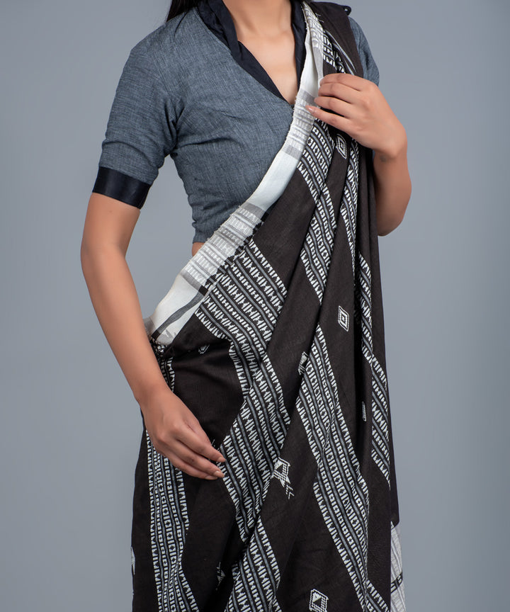 Black white handwoven cotton kotpad saree