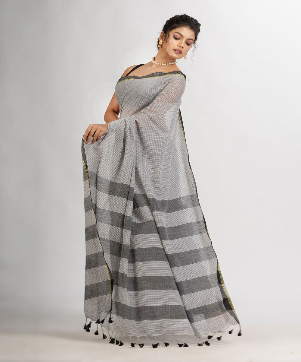 White black handloom cotton checks bengal saree