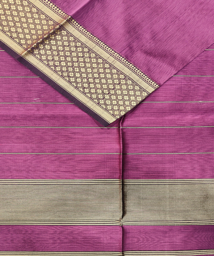 Magenta handwoven maheshwari cotton silk saree