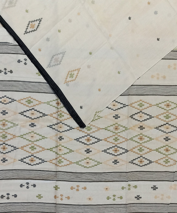 Beige cotton handloom bengal saree