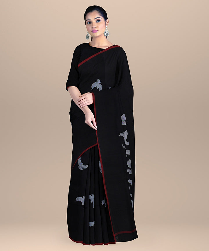 Black red handloom bengal cotton saree