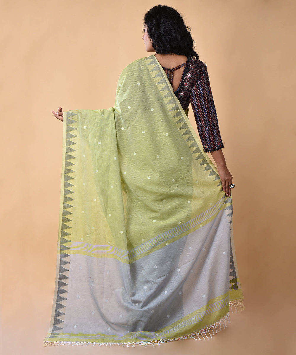 Sea green white cotton handwoven jamdani saree
