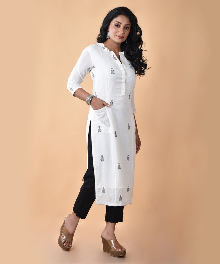 White handwoven cotton jamdani straight kurti