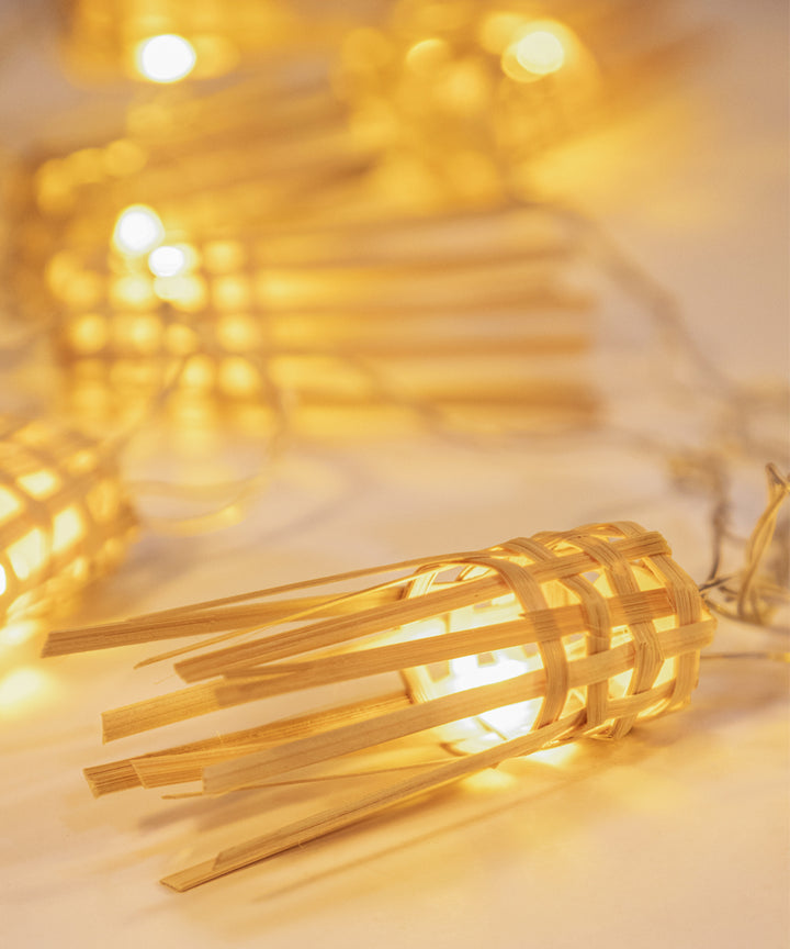 Frill Handcrafted bamboo String Light