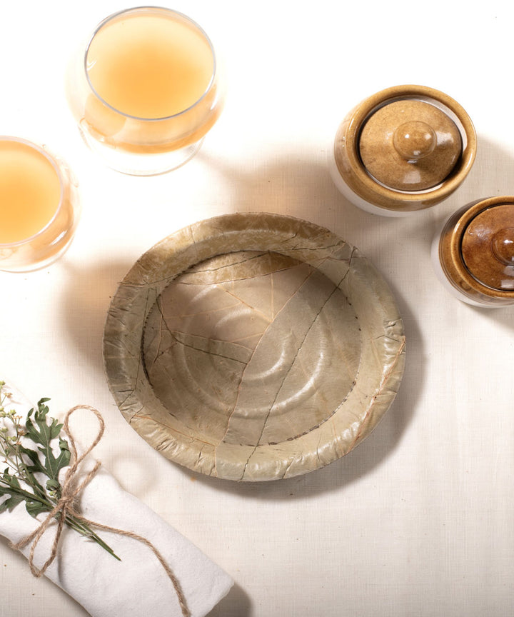 Beige Disposable  Handcrafted plates