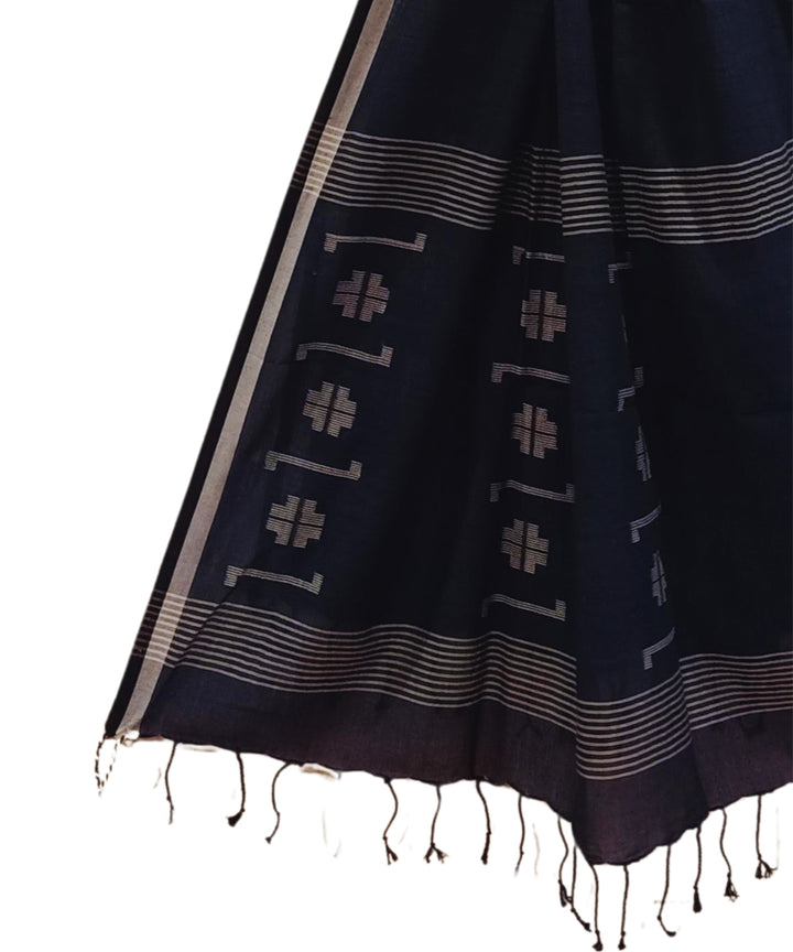 Navy blue handwoven cotton jamdani stole