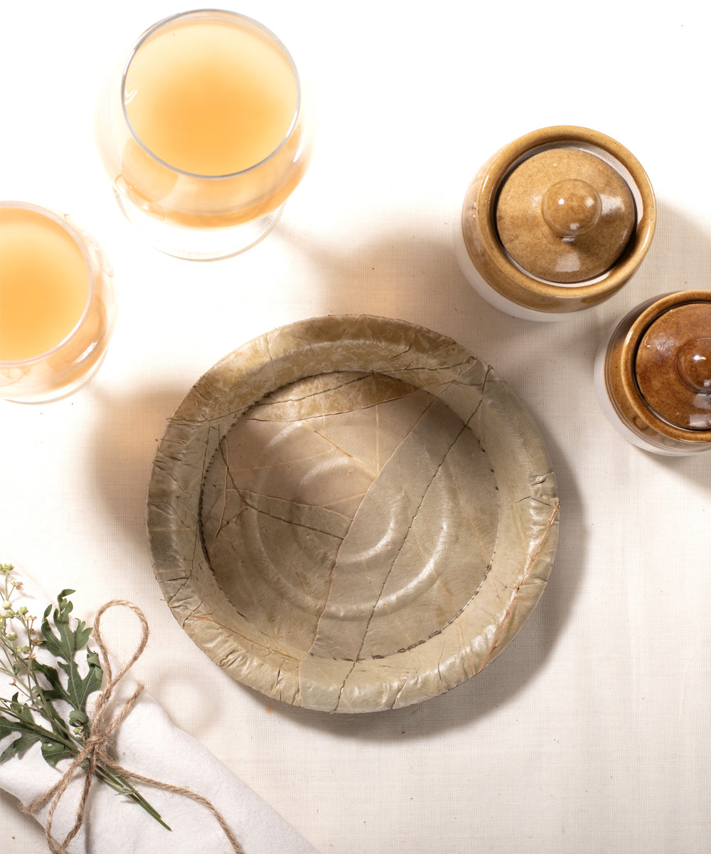 Beige Disposable  Handcrafted plates