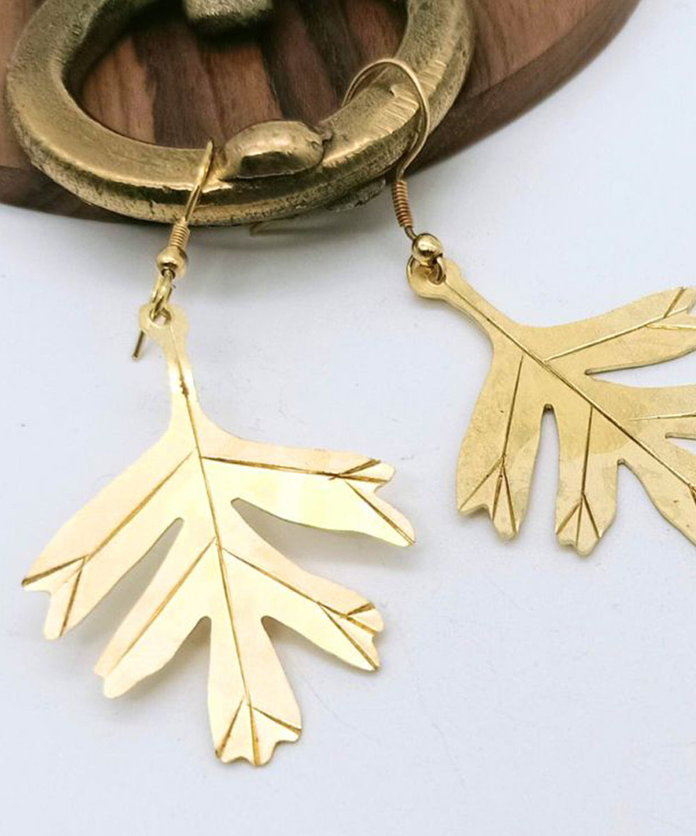 Golden floral handcrafted dhokra brass earring