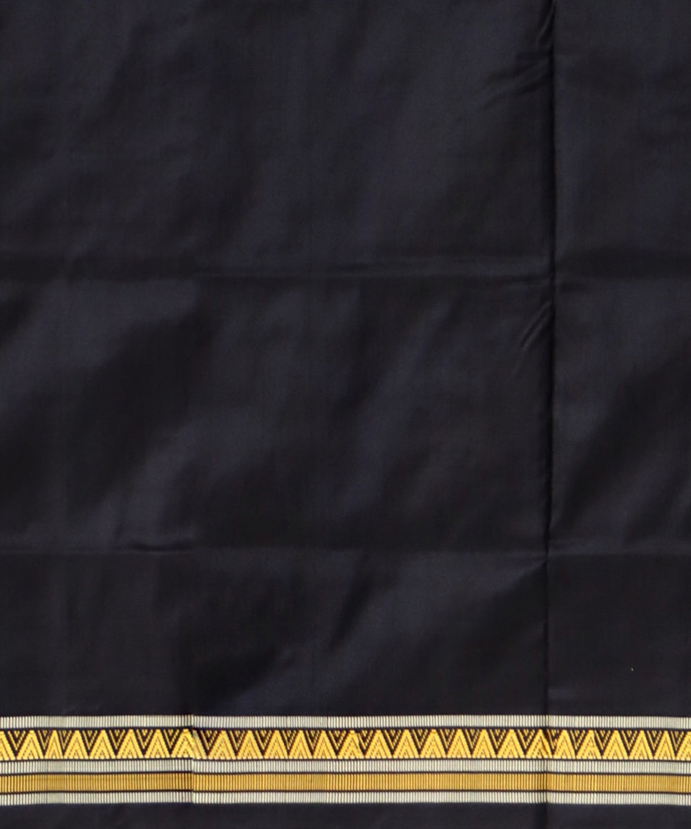 Grey Black Silk Handloom Dongoria Saree
