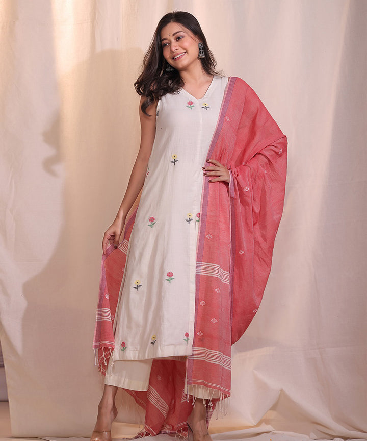 Handloom off white cotton jamdani flower kurta set with dupatta