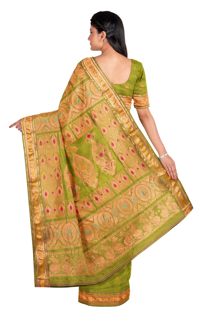 Dark green swarnachari hand woven baluchari silk saree