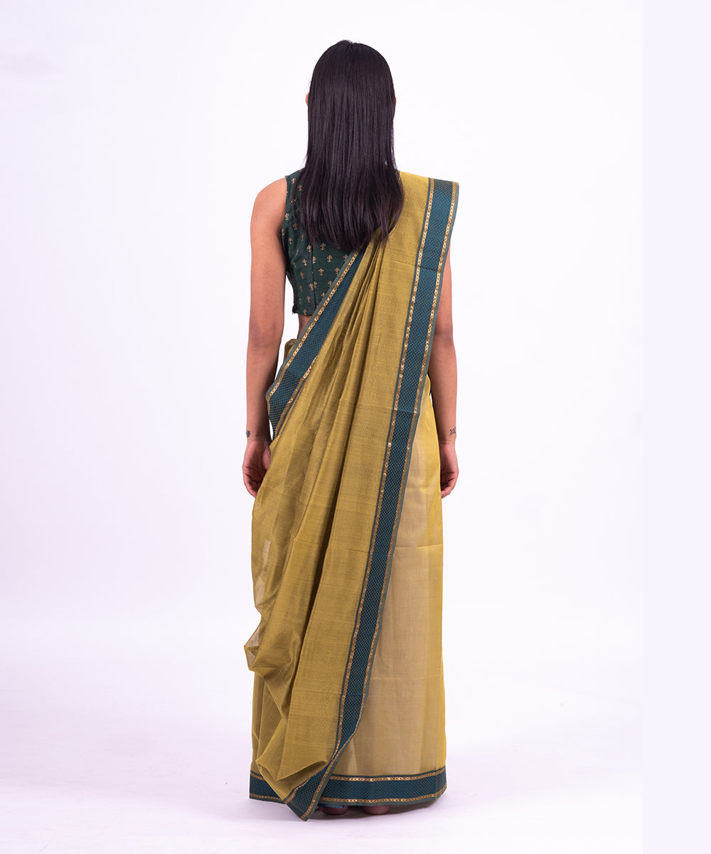 Green handwoven maheshwari cotton silk saree