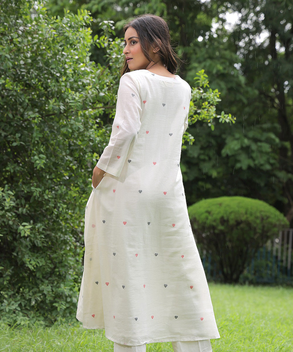 Handloom white cotton heart shape jamdani kurta set with dupatta