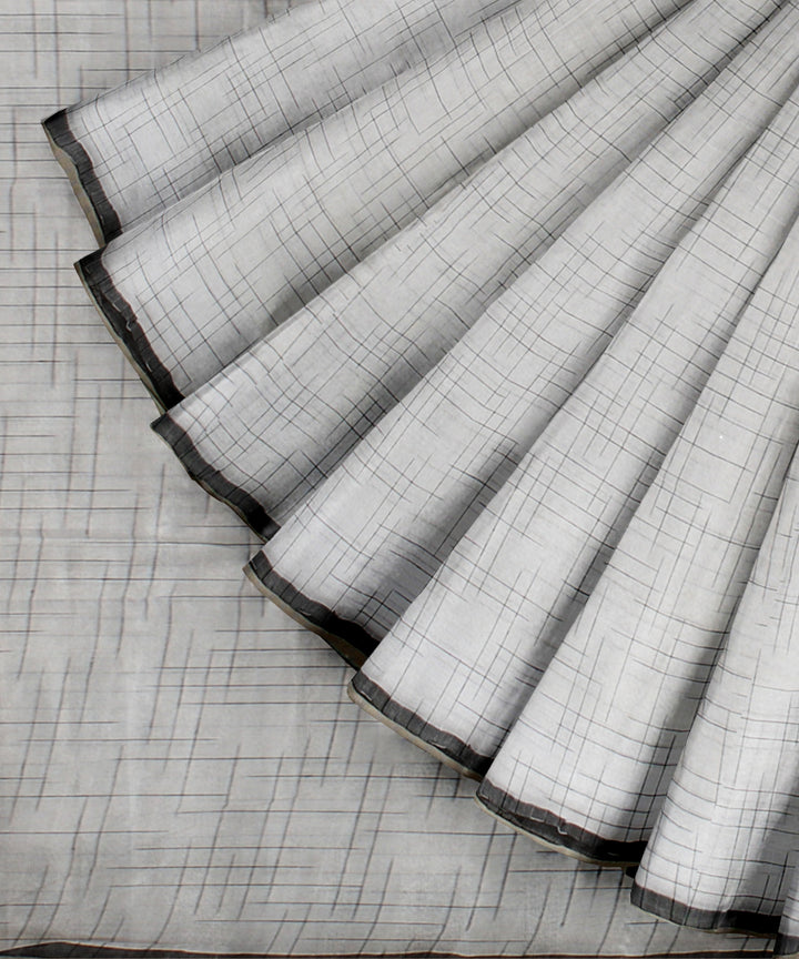 White handloom bengal cotton saree