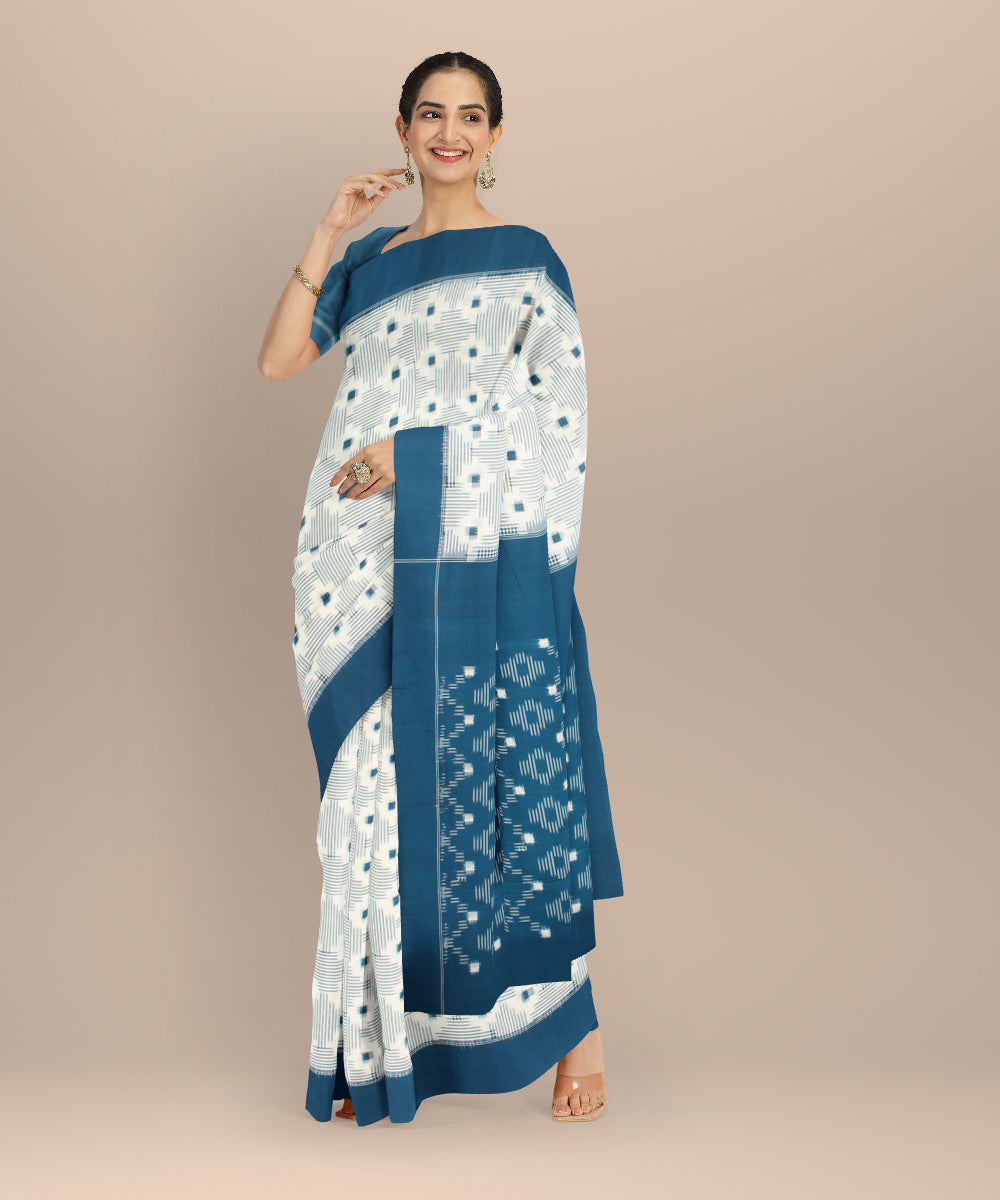 White blue teliarumal cotton handwoven pochampally ikat saree