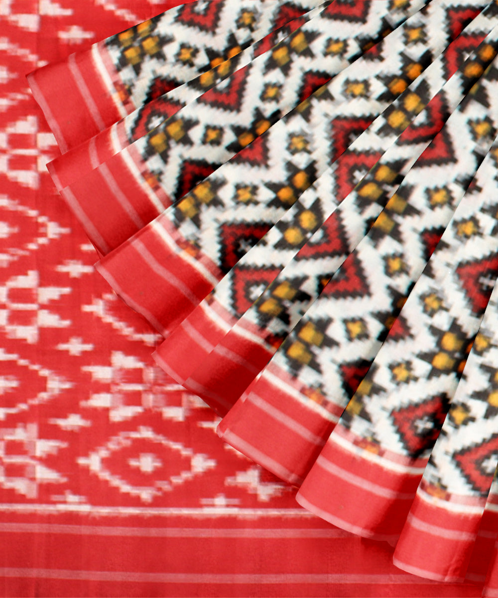 Multicolor red maroon teliarumal cotton handwoven pochampally ikat saree