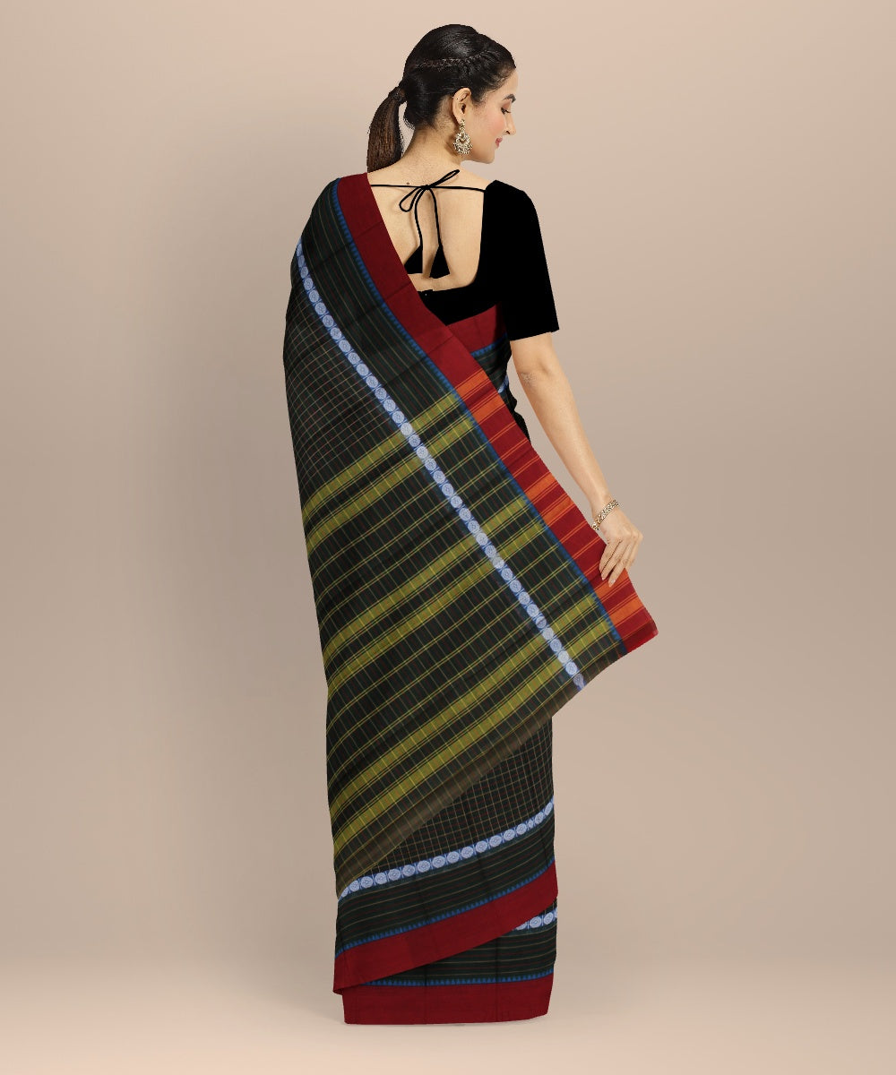 Dark green red handwoven narayanapet saree
